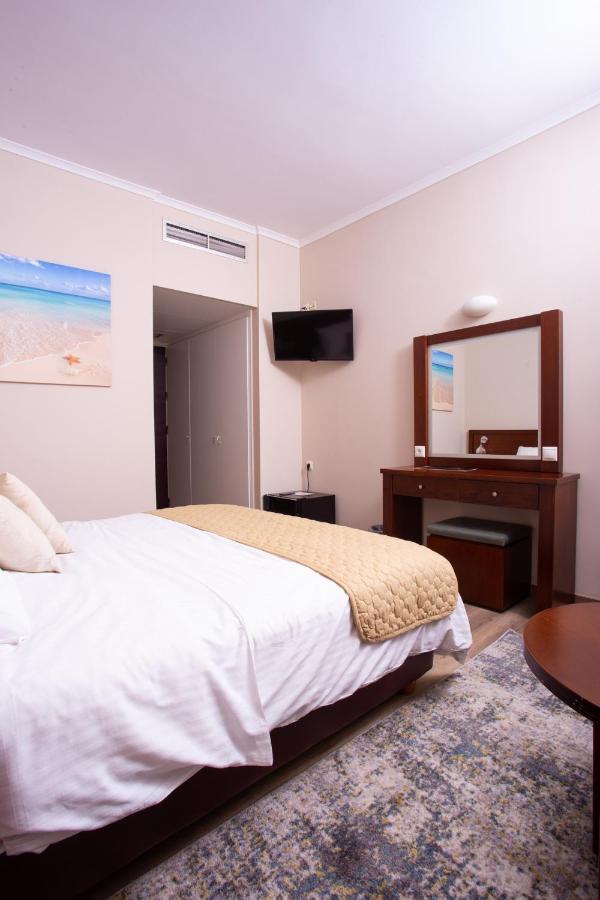 Lepanto Beach Hotel Nafpaktos Esterno foto